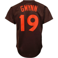 Load image into Gallery viewer, Tony Gwynn San Diego Padres Mitchell &amp; Ness 1982  Jersey - Gold